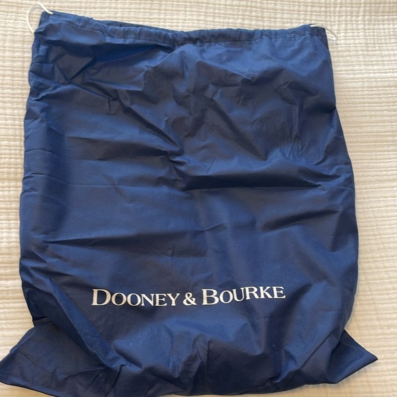 Dooney & Burke black leather shoulder bag - Picture 7 of 7